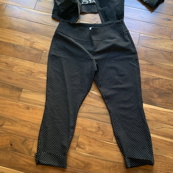 NWOT CABI SUITE - Picture 4 of 7